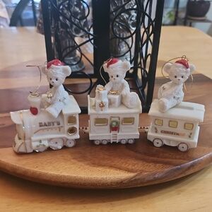 The Bradford Exchange Christmas Train Ornament Set - Red, White, Green